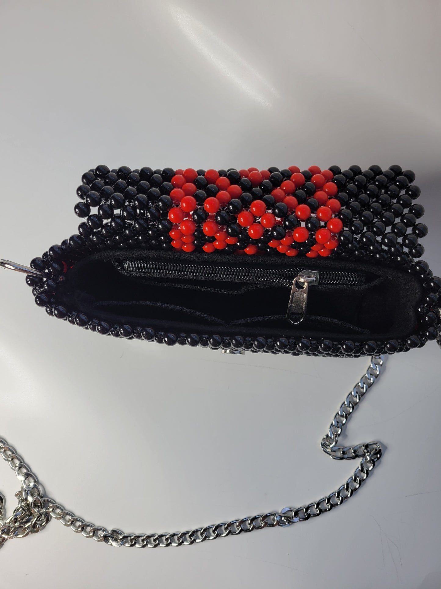 Vyshyvanka Noir – Beaded Handbag with Inner Pouch