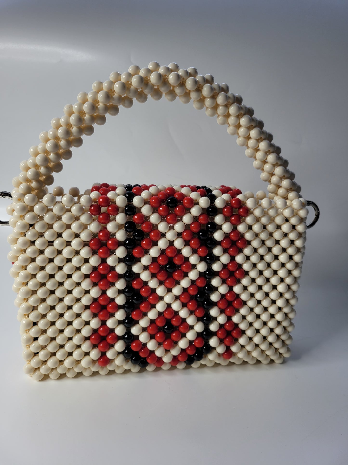 Vyshyvanka Beige – Beaded Handbag with Inner Pouch