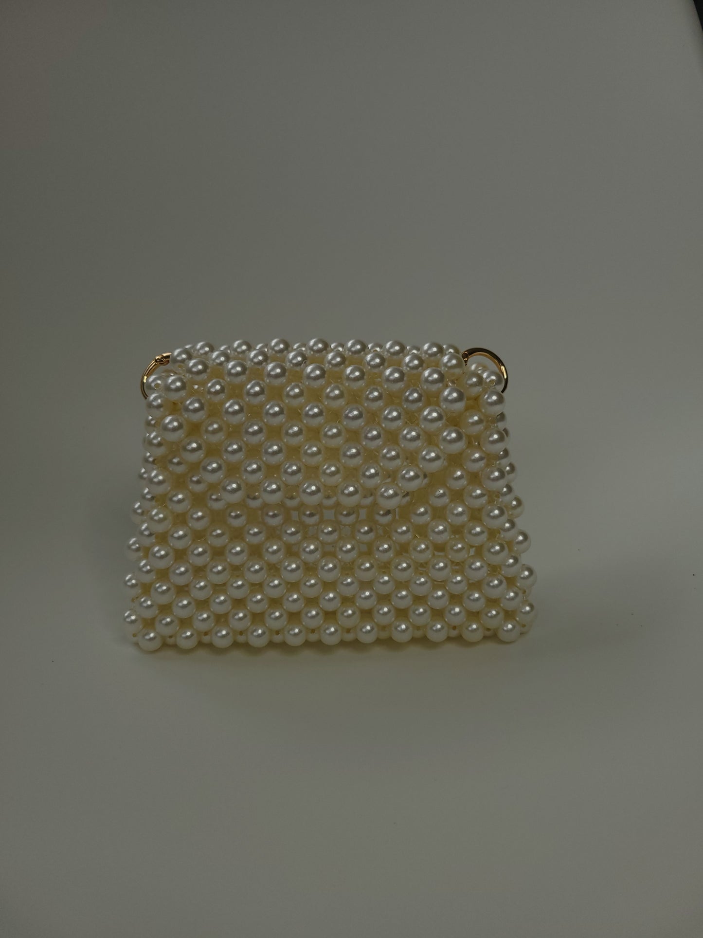 Pearl Petite – Handmade Beaded Mini Pearl Bag