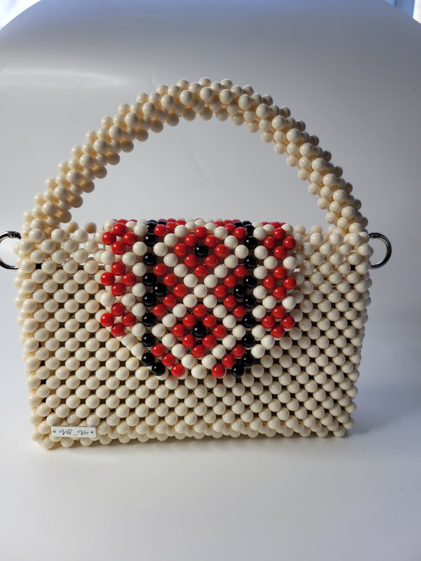 Vyshyvanka Beige – Beaded Handbag with Inner Pouch