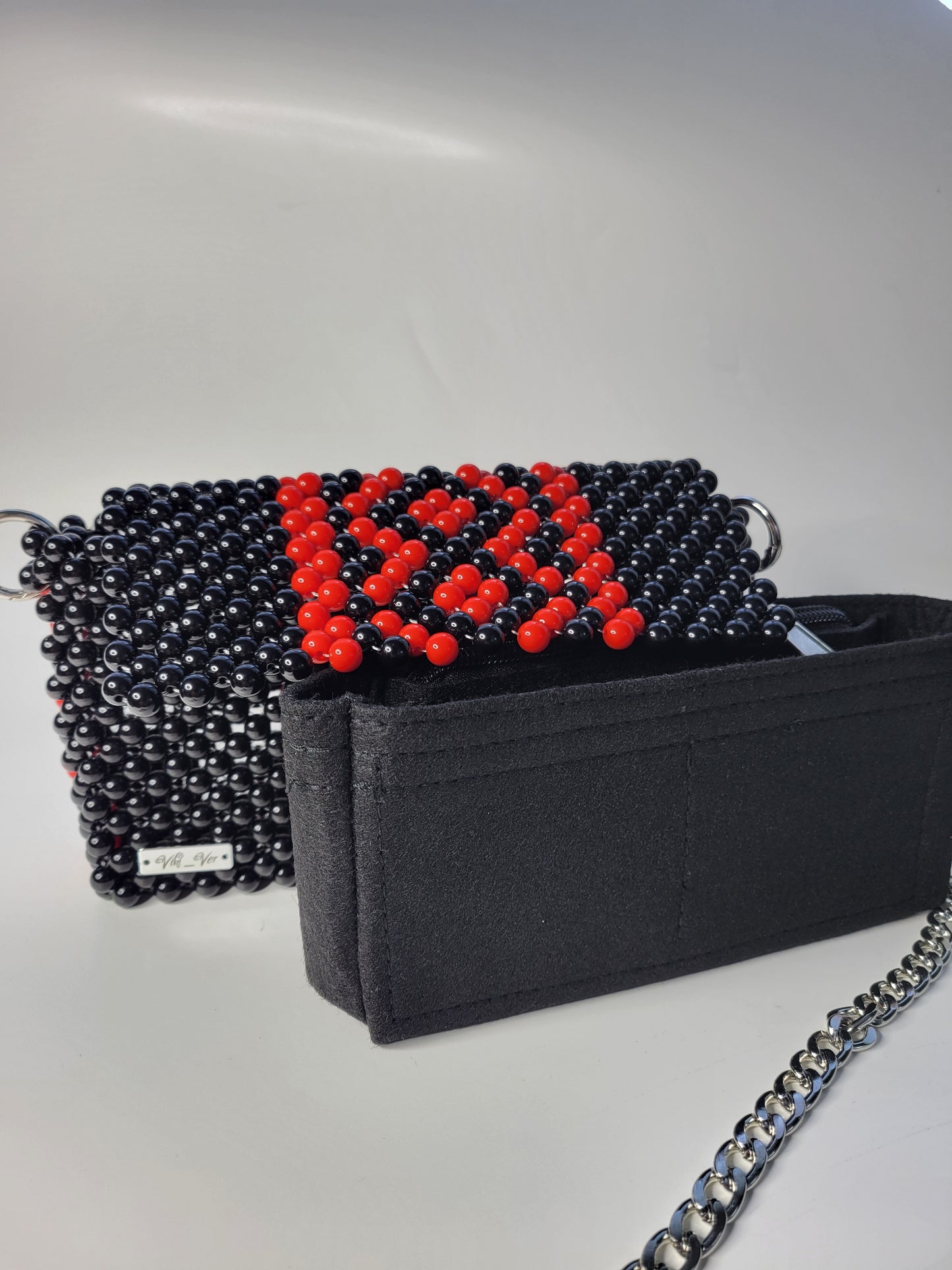Vyshyvanka Noir – Beaded Handbag with Inner Pouch