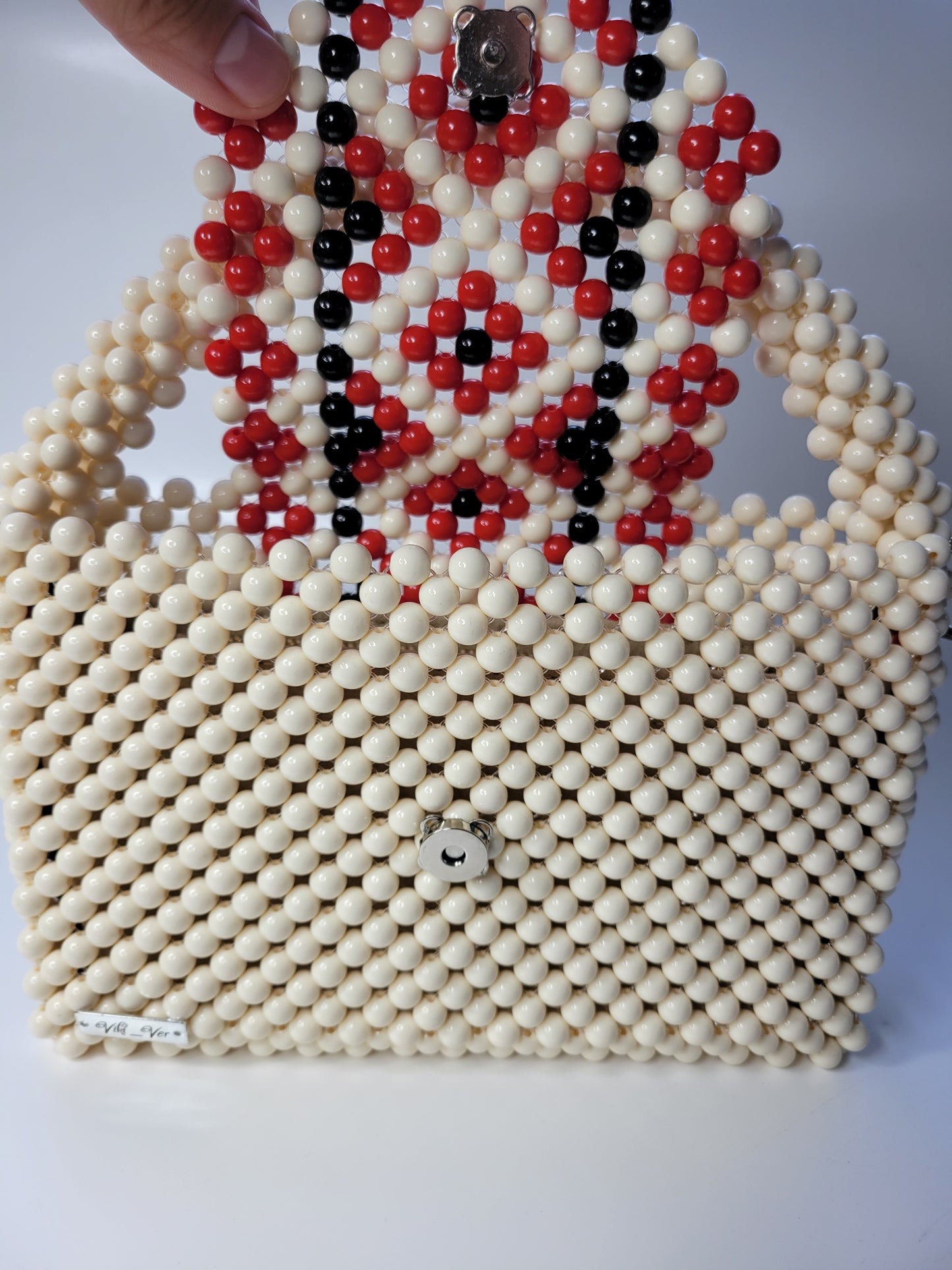 Vyshyvanka Beige – Beaded Handbag with Inner Pouch